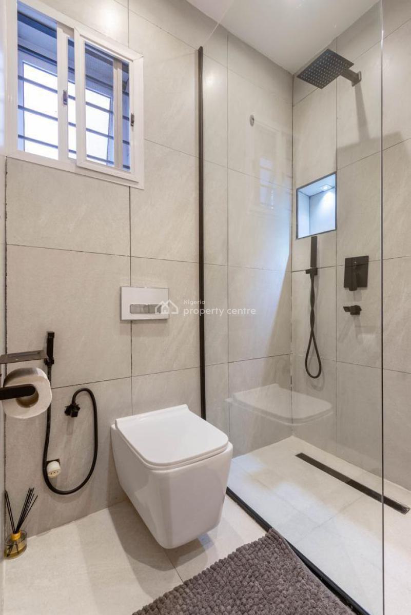 Luxury 3 Bedroom Apartment, Lekki Phase 1, Lekki, Lagos, Flat / Apartment Short Let