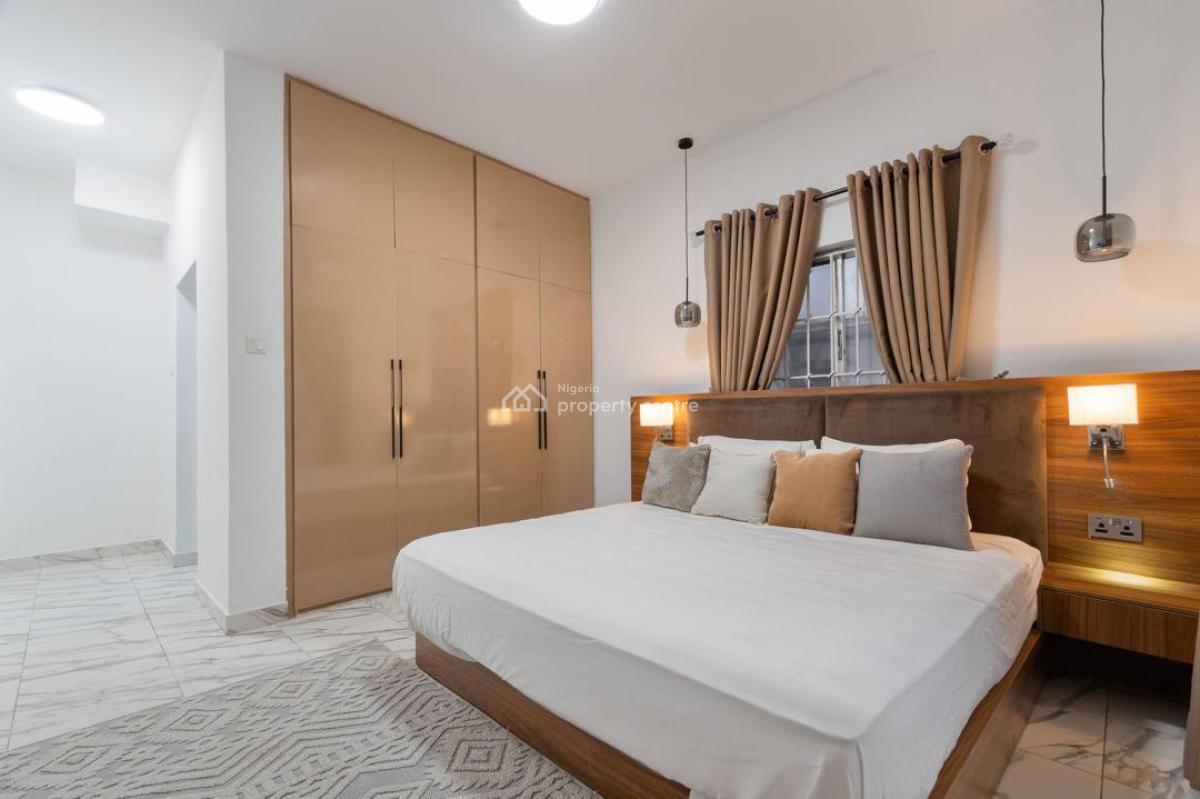 Luxury 3 Bedroom Apartment, Lekki Phase 1, Lekki, Lagos, Flat / Apartment Short Let
