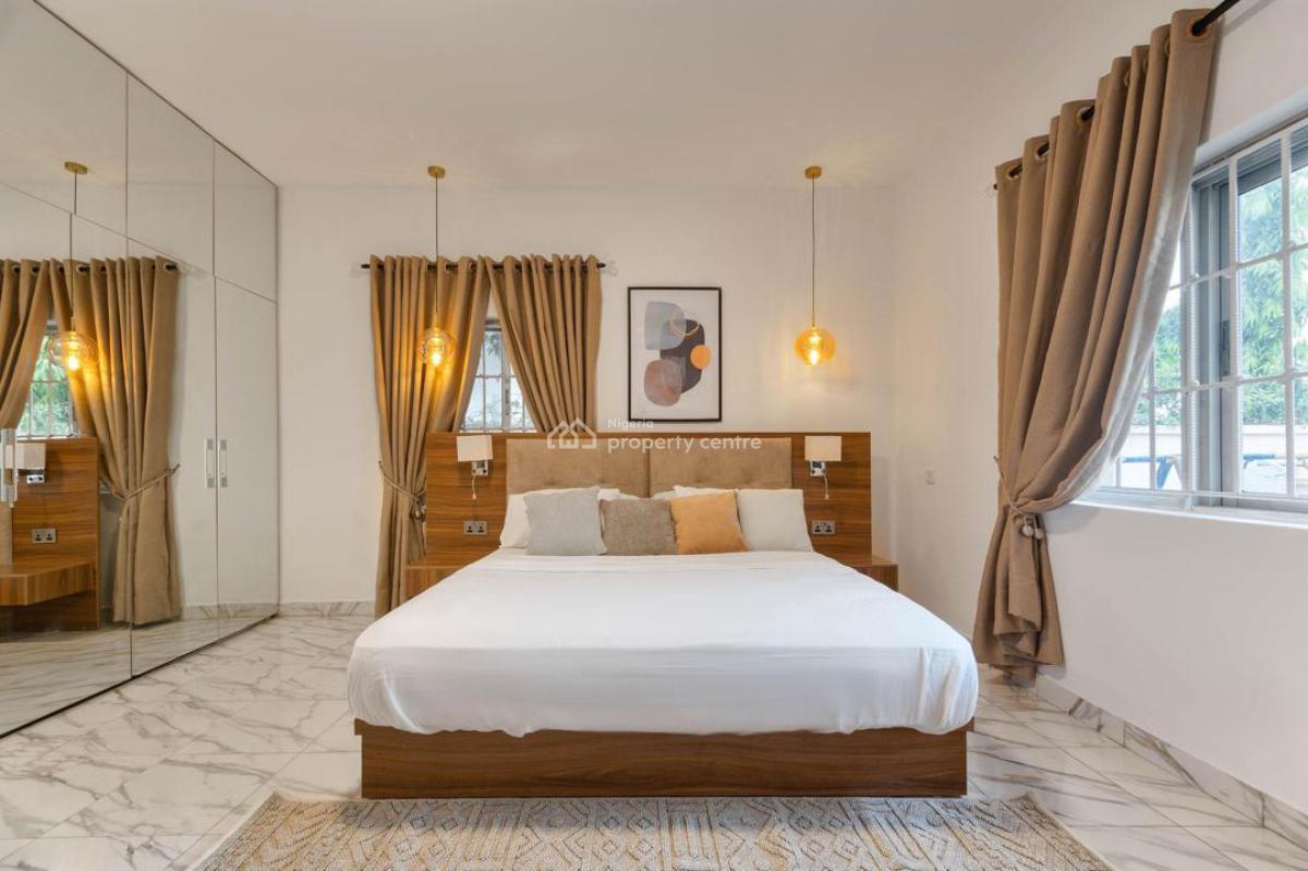 Luxury 3 Bedroom Apartment, Lekki Phase 1, Lekki, Lagos, Flat / Apartment Short Let