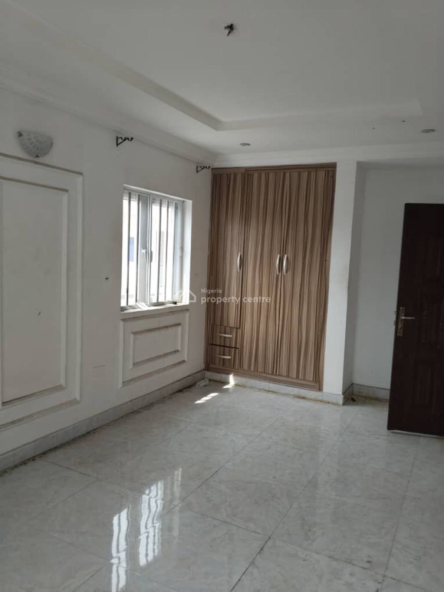 4 Bedroom Terrace, New Road, Ilasan, Lekki, Lagos, House for Rent