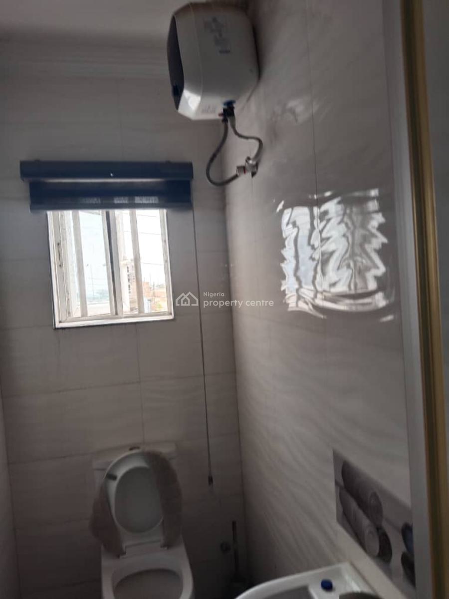 4 Bedroom Terrace, New Road, Ilasan, Lekki, Lagos, House for Rent