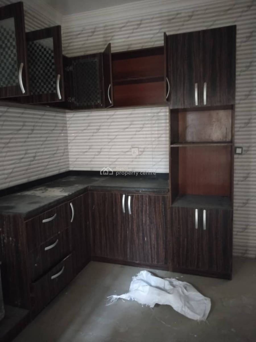 4 Bedroom Terrace, New Road, Ilasan, Lekki, Lagos, House for Rent