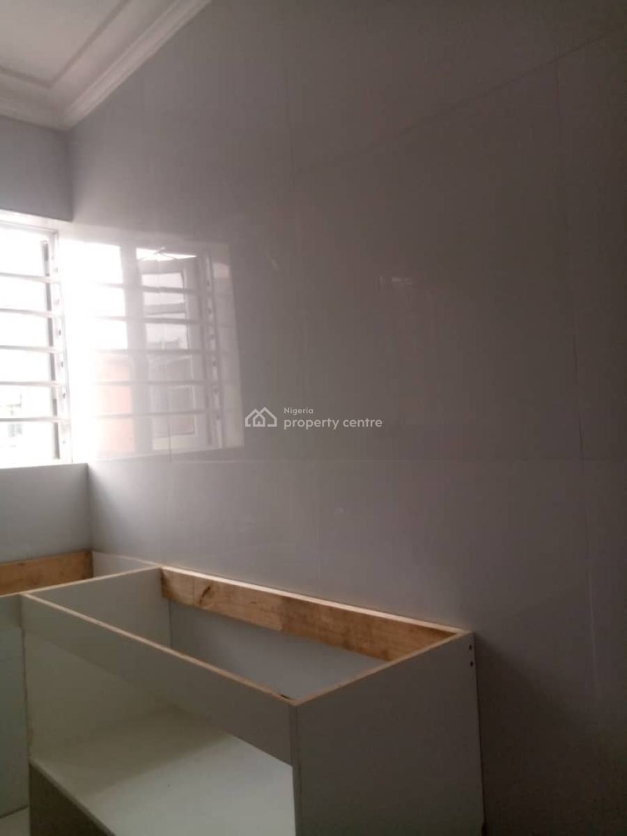 Sharp and Standard Mini Flat in a Calm Neighbourhood, Alapere, Ketu, Lagos, Mini Flat (room and Parlour) for Rent