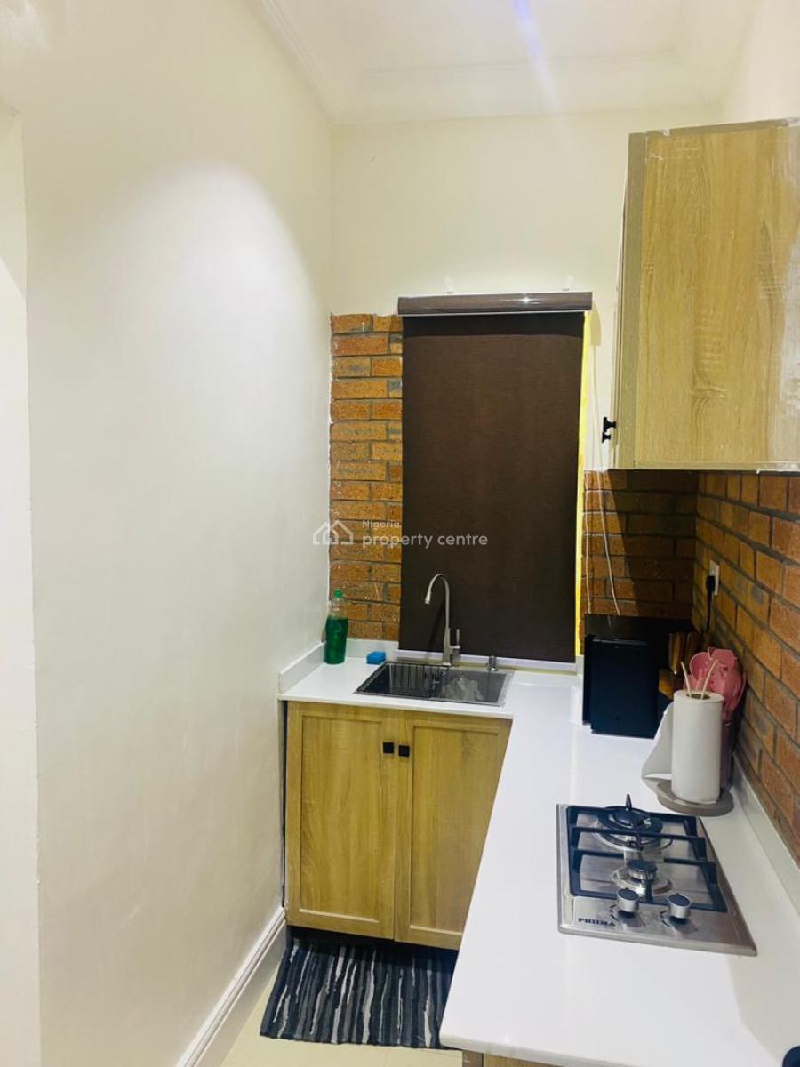 Cozy One Bedroom Apartment with Ps5 Console, Off Admiralty Way, Lekki Phase 1, Lekki, Lagos, Flat / Apartment Short Let
