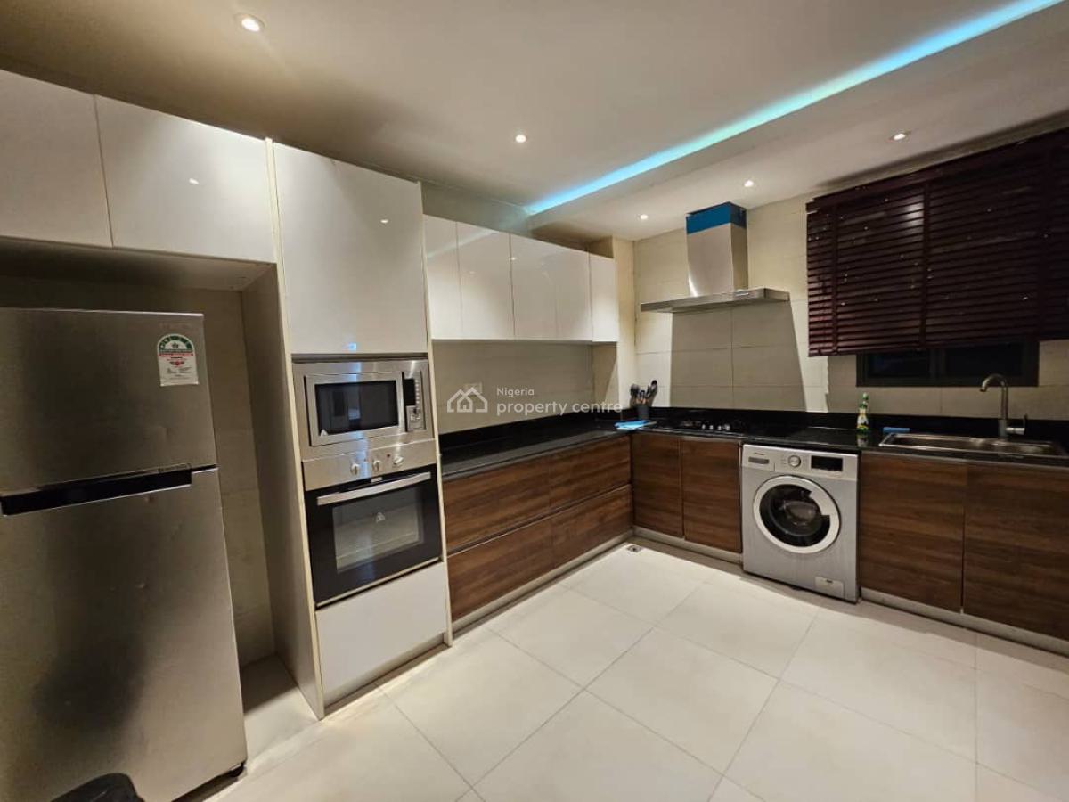 Luxe 2 Bedroom Apartment with Ps5 Console, Qmb Road, Lekki Right, Lekki Phase 1, Lekki, Lagos, Flat / Apartment Short Let