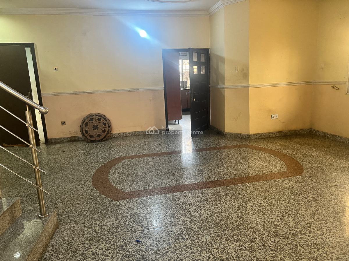 Luxury 5-bedroom Duplex, Off Admiralty Lekki Phase 1, Lekki Phase 1, Lekki, Lagos, Semi-detached Duplex for Rent