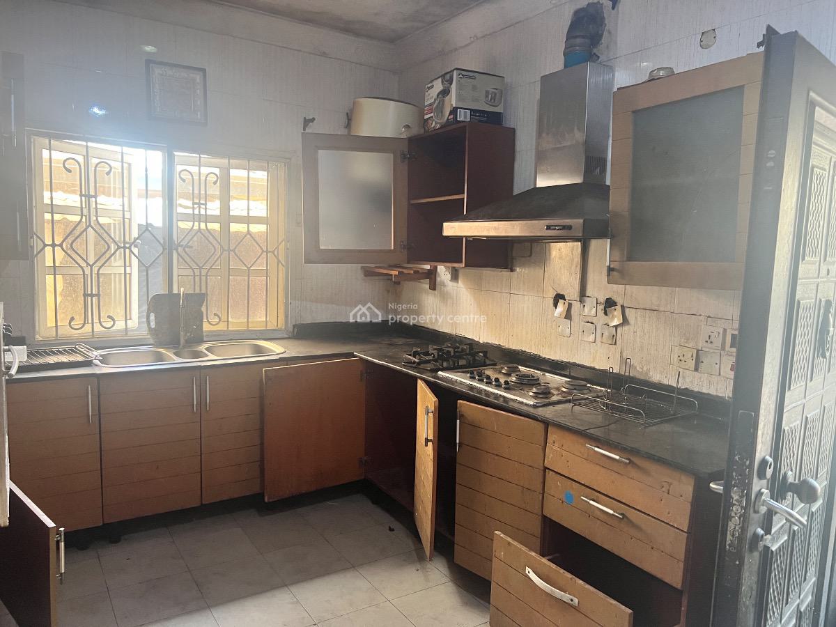 Luxury 5-bedroom Duplex, Off Admiralty Lekki Phase 1, Lekki Phase 1, Lekki, Lagos, Semi-detached Duplex for Rent