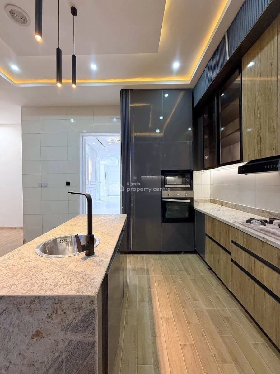 5bedroom Detached House with Swimming Pool, Lekki Phase 2, Lekki, Lagos, Detached Duplex for Sale