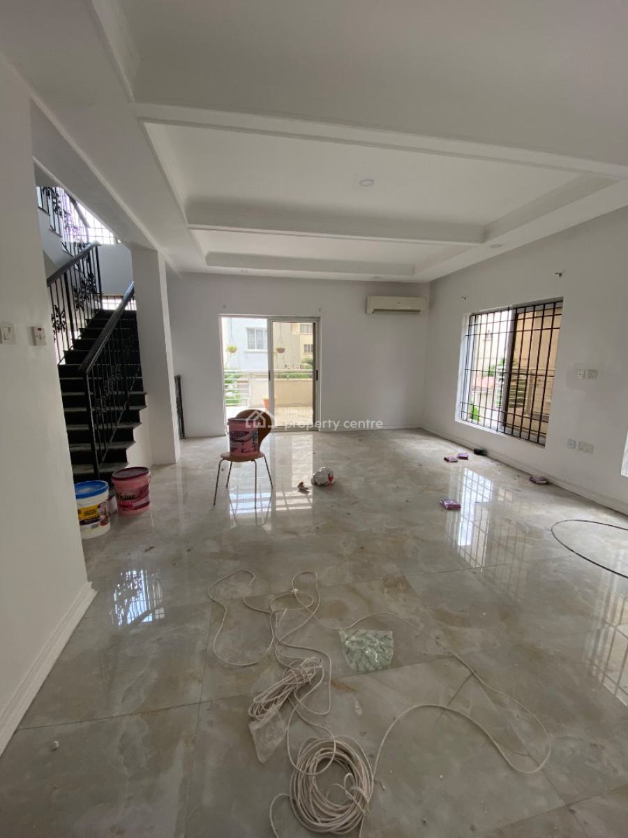 Newly Renovated 5-bedroom Fully Detached House with Bq, Off Oba Akinjobi Way, Ikeja Gra, Ikeja, Lagos, Detached Duplex for Rent