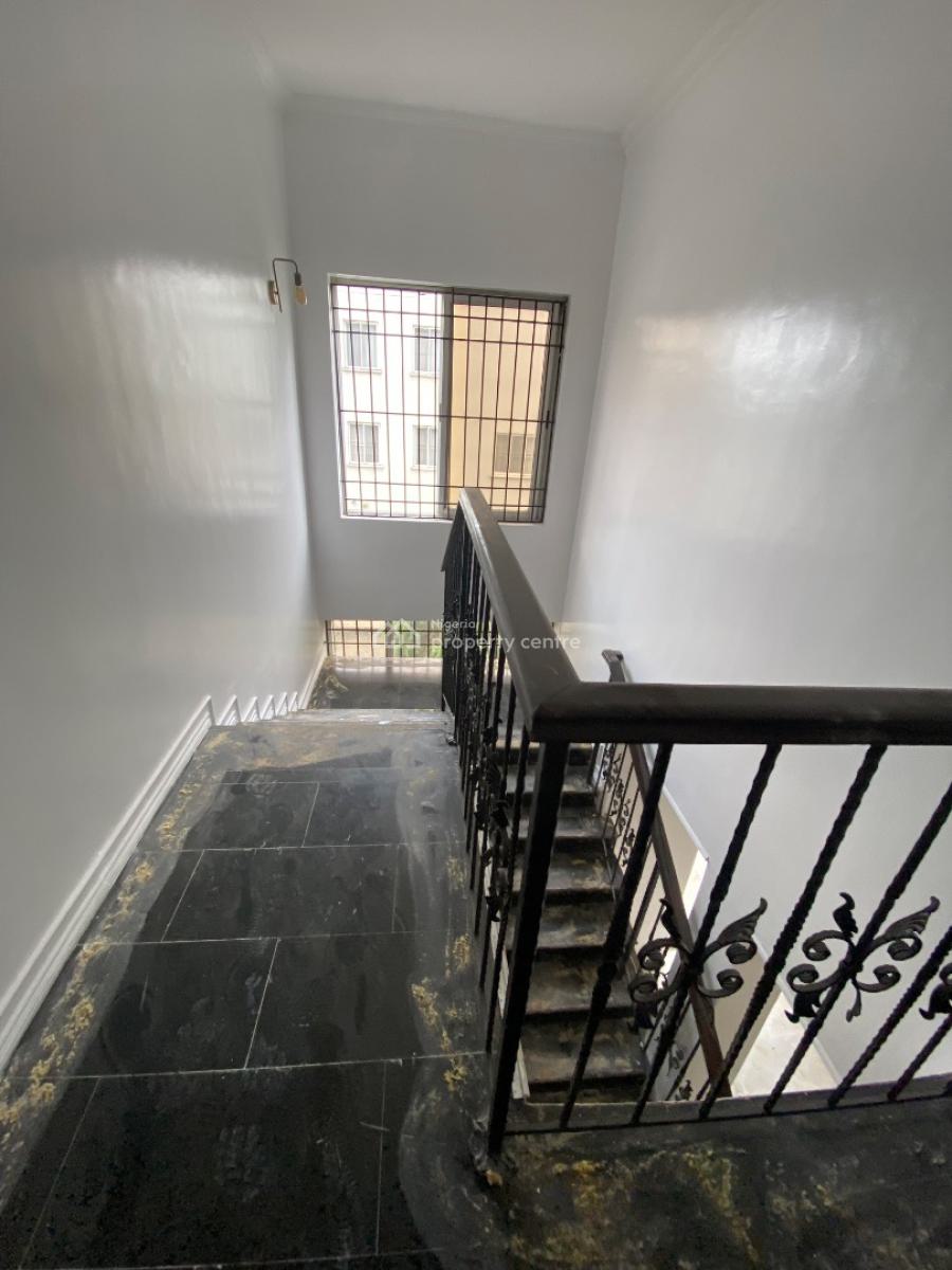Newly Renovated 5-bedroom Fully Detached House with Bq, Off Oba Akinjobi Way, Ikeja Gra, Ikeja, Lagos, Detached Duplex for Rent