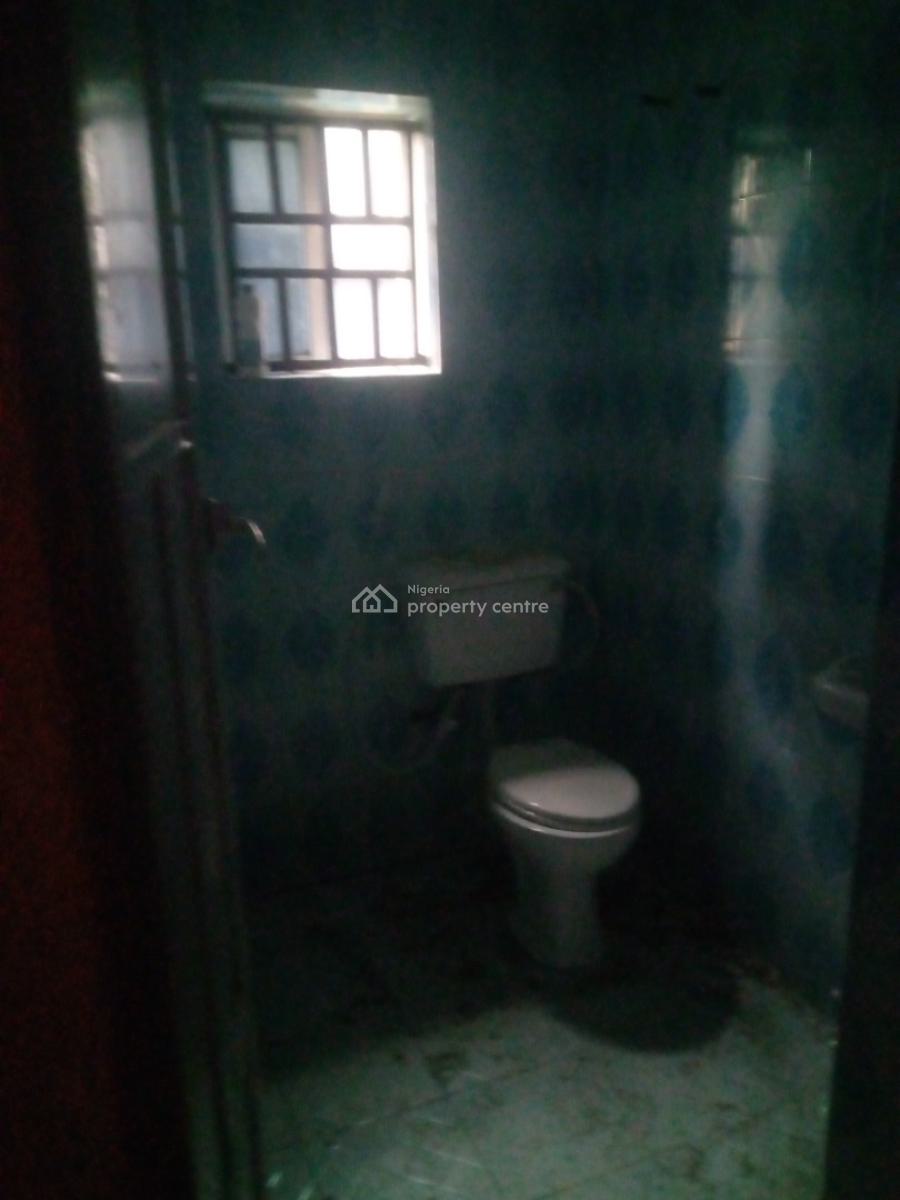 a Standard 2 Bedroom Flat with Modern Facilities, Farm Road, Rumuduru, Rumuduru, Port Harcourt, Rivers, Flat / Apartment for Rent