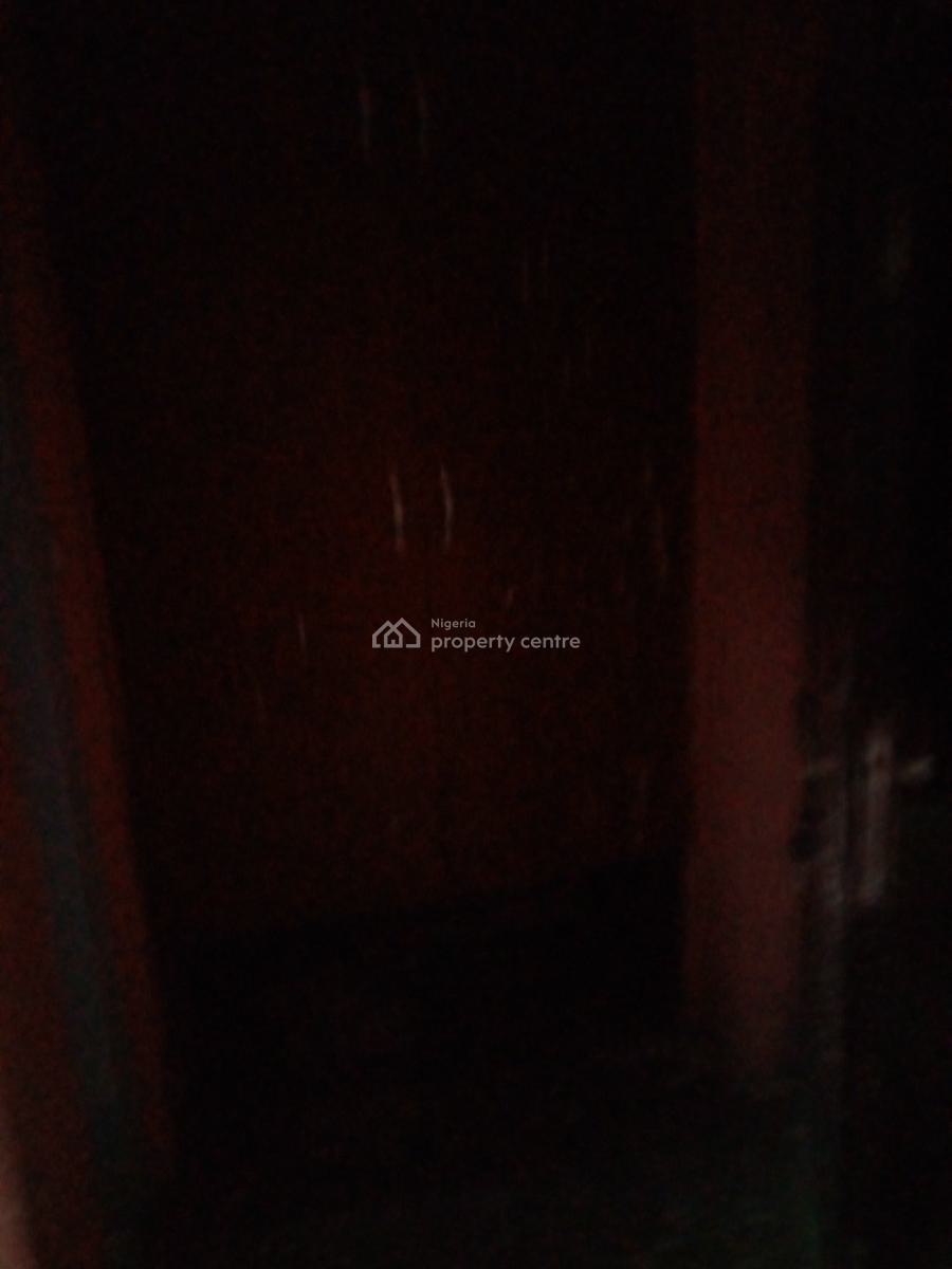 a Standard 2 Bedroom Flat with Modern Facilities, Farm Road, Rumuduru, Rumuduru, Port Harcourt, Rivers, Flat / Apartment for Rent