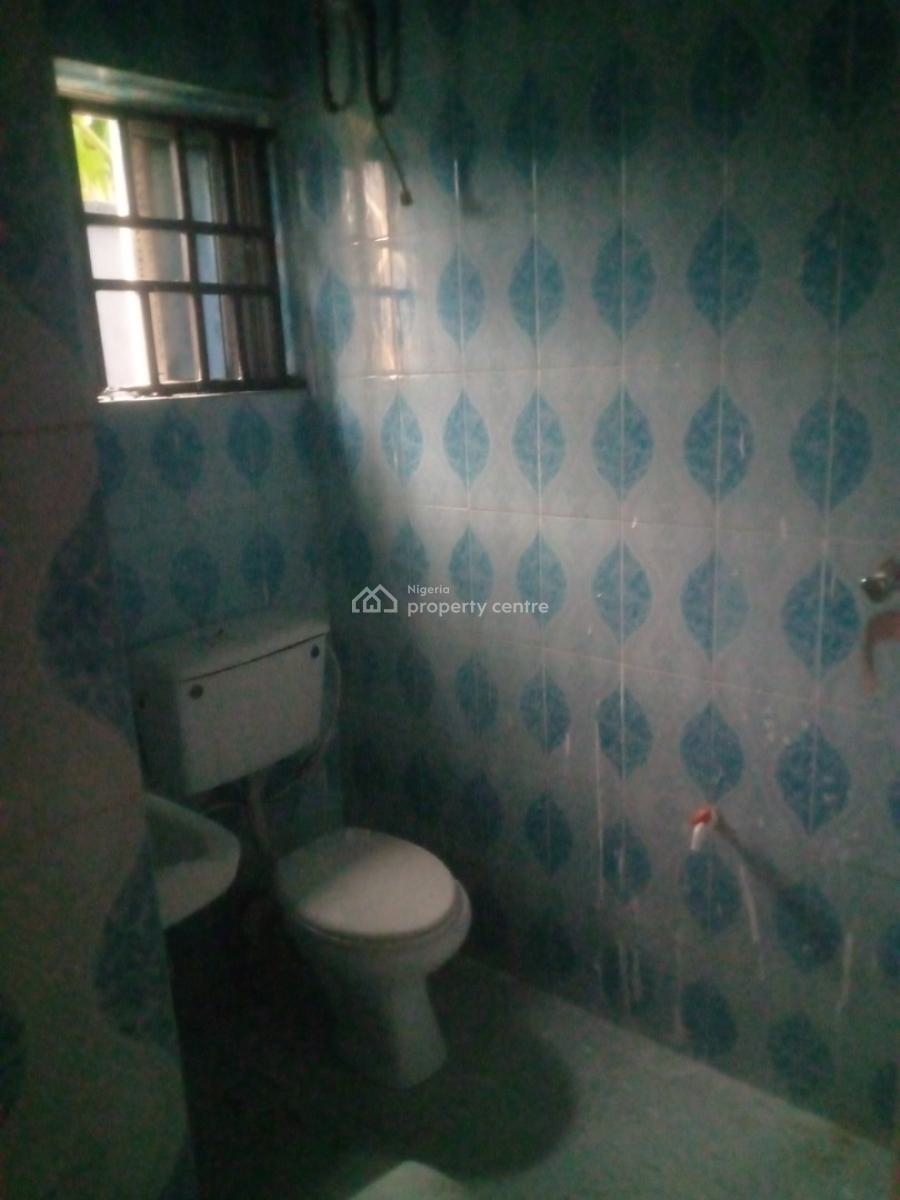 a Standard 2 Bedroom Flat with Modern Facilities, Farm Road, Rumuduru, Rumuduru, Port Harcourt, Rivers, Flat / Apartment for Rent
