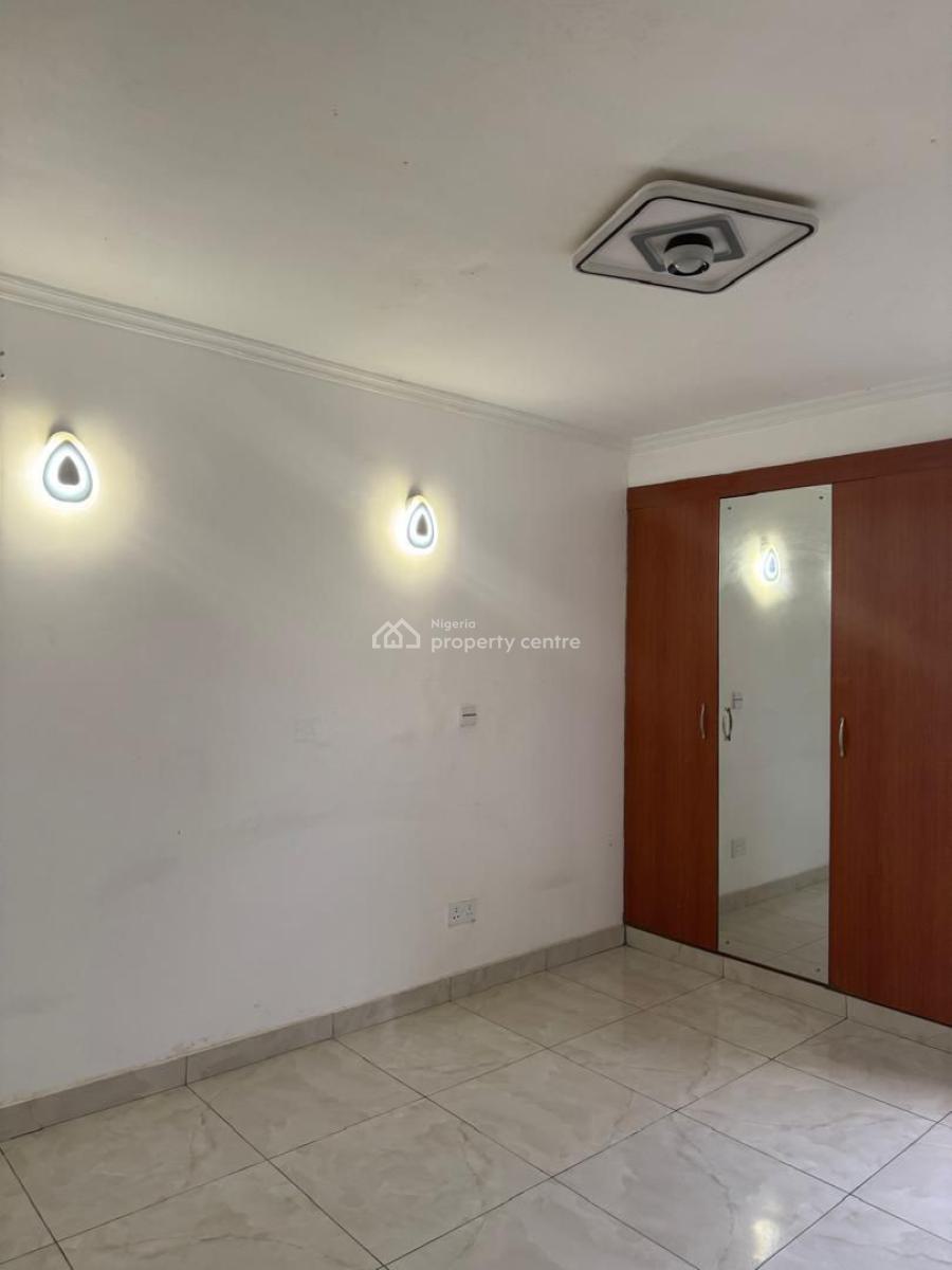 Well Maintained and Spacious 3 Bedroom with a Room Bq, Ikoyi, Ikoyi, Lagos, House for Rent
