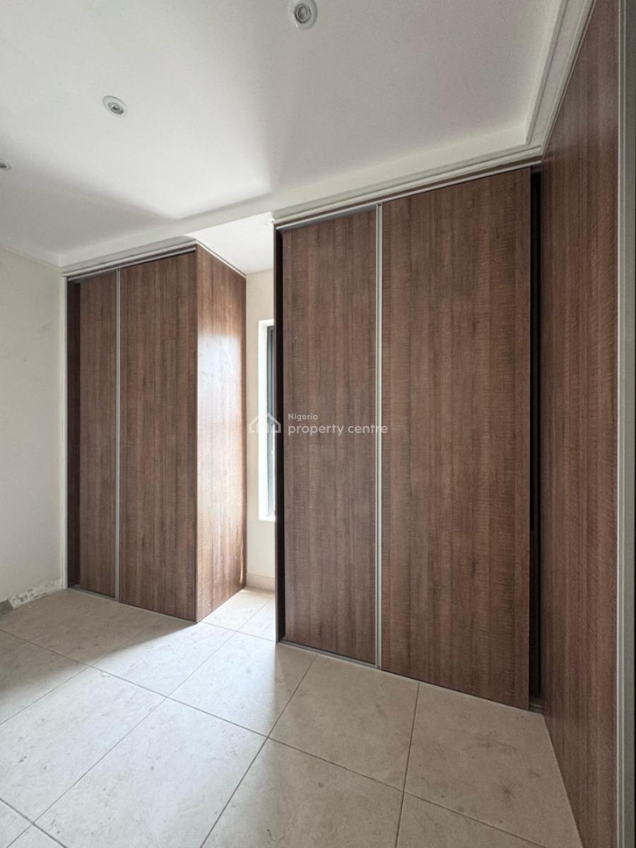 4 Bedroom Maisonette with 2bq, Communal Pool and Gym., Banana Island Lagos, Ikoyi, Lagos, House for Rent