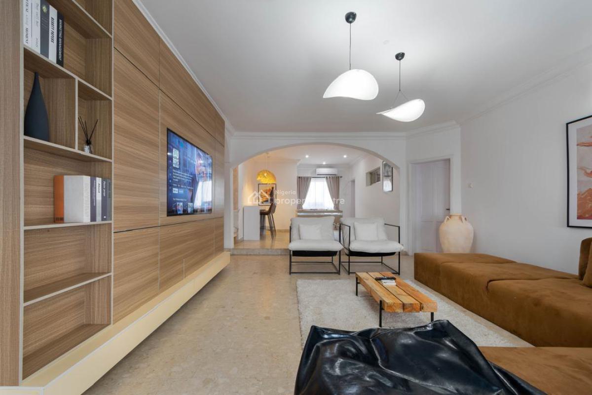 Luxury 4 Bedroom Apartment, Lekki Phase 1, Lekki, Lagos, Flat / Apartment Short Let