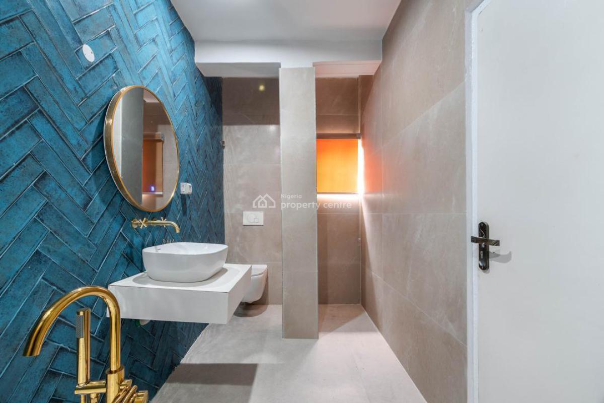 Luxury 4 Bedroom Apartment, Lekki Phase 1, Lekki, Lagos, Flat / Apartment Short Let