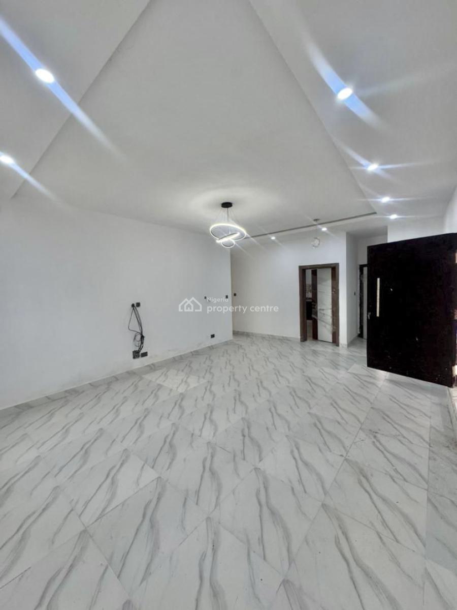 Well Built Serviced 3 Bedroom Apartment with Elevator, Osapa, Lekki, Lagos, Flat / Apartment for Rent