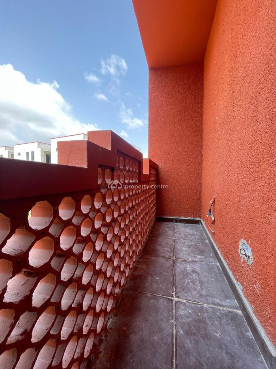 Uniquely  Built 3 Bed Apartment with Elevator, Swimming Pool, Lekki Phase 1, Lekki, Lagos, Block of Flats for Sale