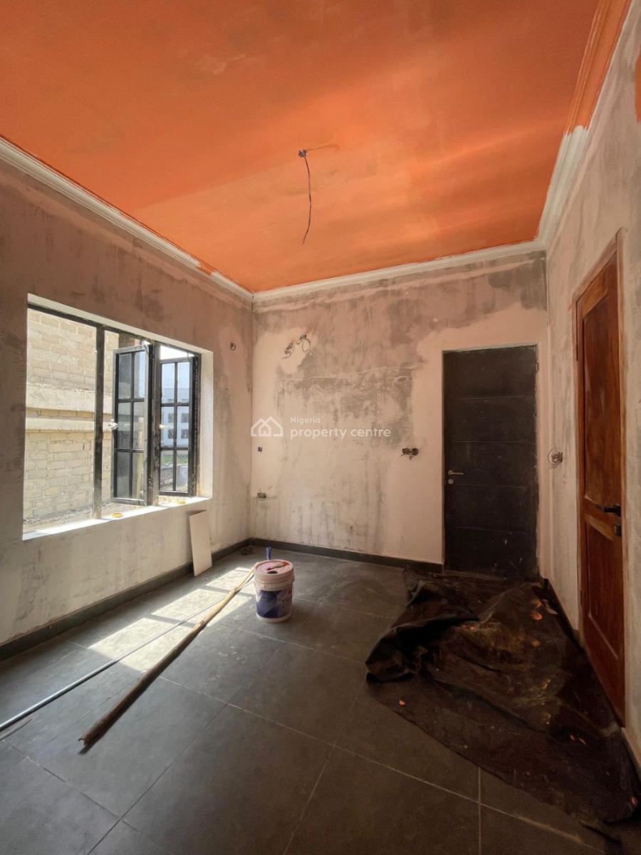 Uniquely  Built 3 Bed Apartment with Elevator, Swimming Pool, Lekki Phase 1, Lekki, Lagos, Block of Flats for Sale