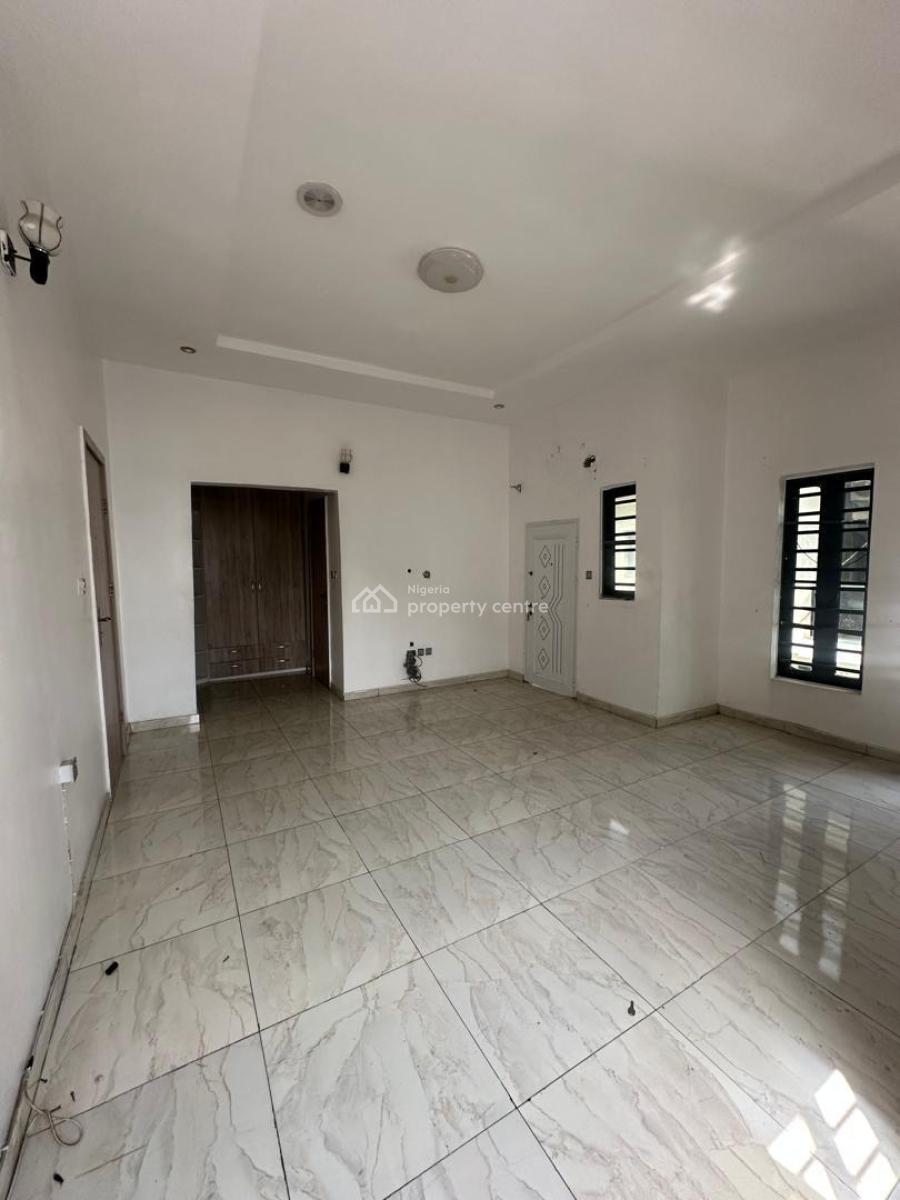 Master Bedroom in a Shared Apartment, Orchid Road Lekki, Lekki, Lagos, Flat / Apartment for Rent