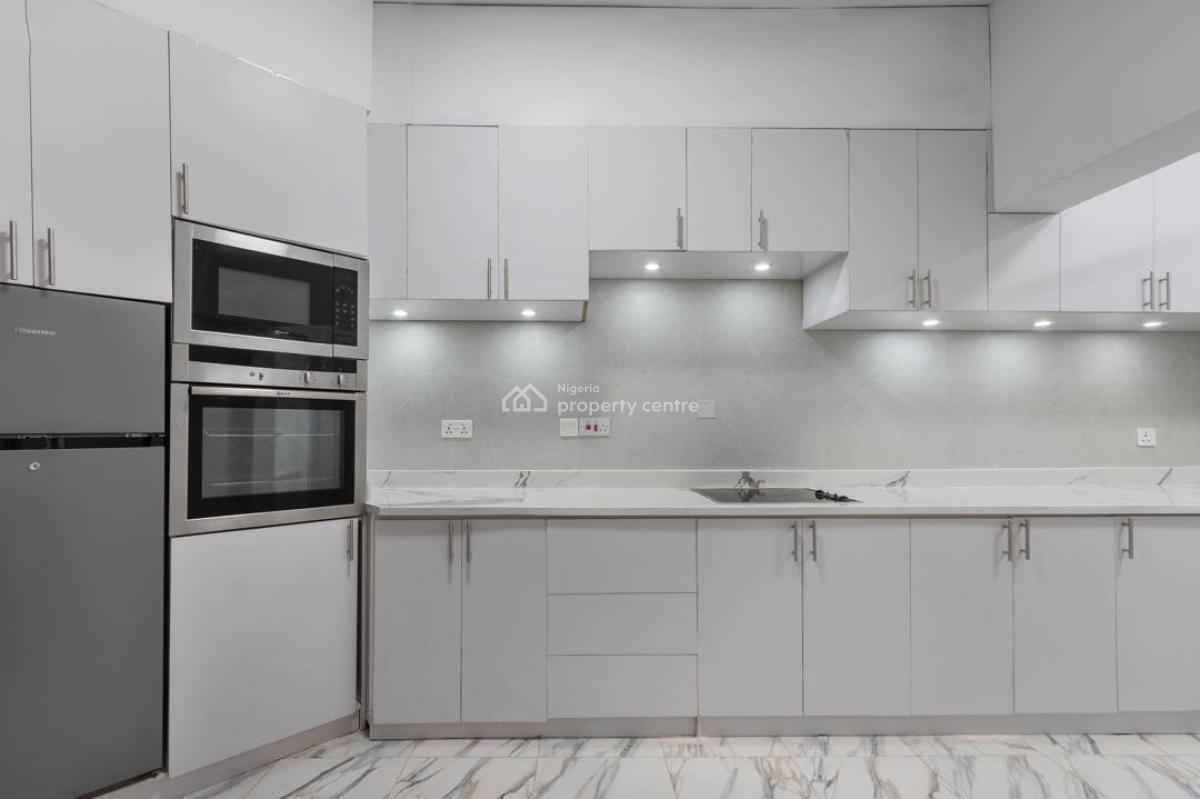 Luxury  2 Bedroom Apartment, Lekki Phase 1, Lekki, Lagos, Flat / Apartment Short Let