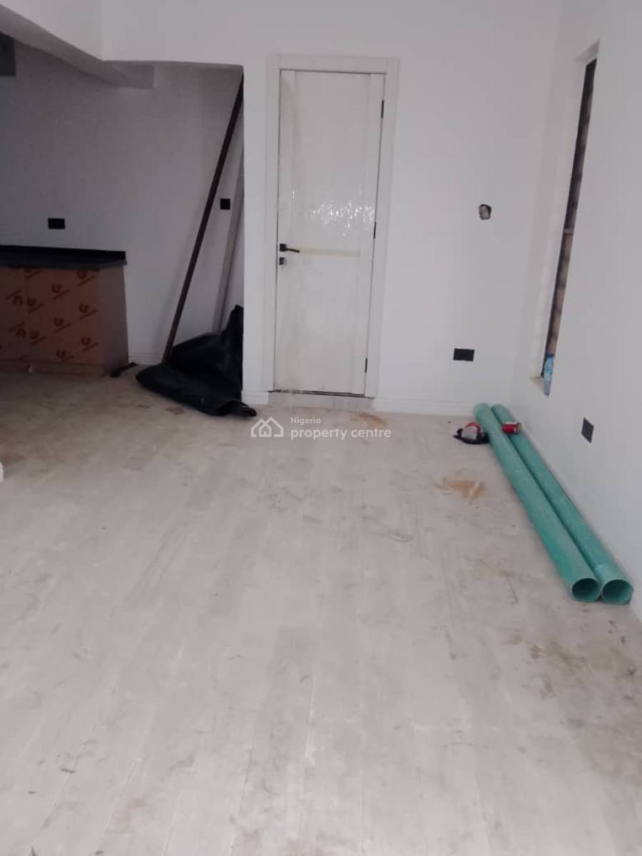 4 Bedroom Terrace Duplex + Bq, Spg, Ologolo, Lekki, Lagos, Terraced Duplex for Rent