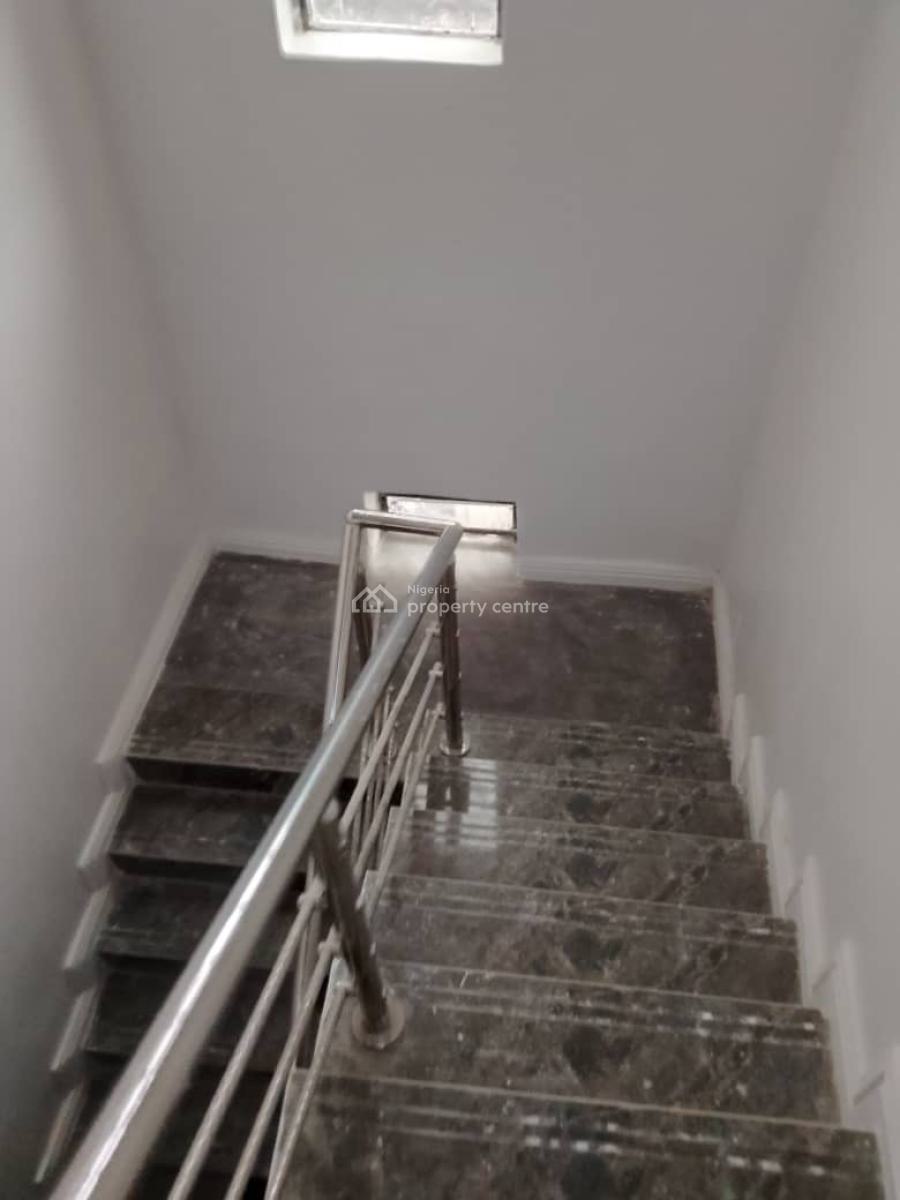 4 Bedroom Terrace Duplex + Bq, Spg, Ologolo, Lekki, Lagos, Terraced Duplex for Rent