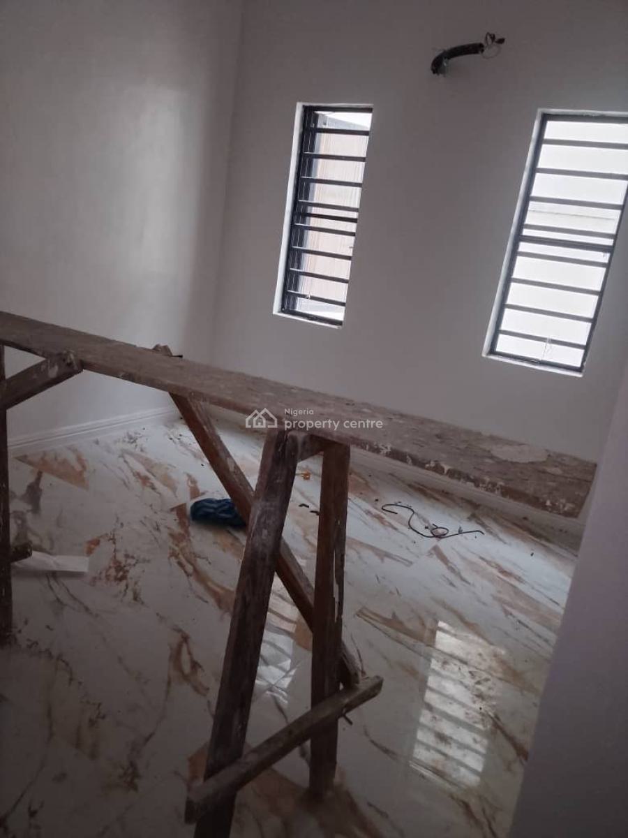 4 Bedroom Terrace Duplex + Bq, Spg, Ologolo, Lekki, Lagos, Terraced Duplex for Rent