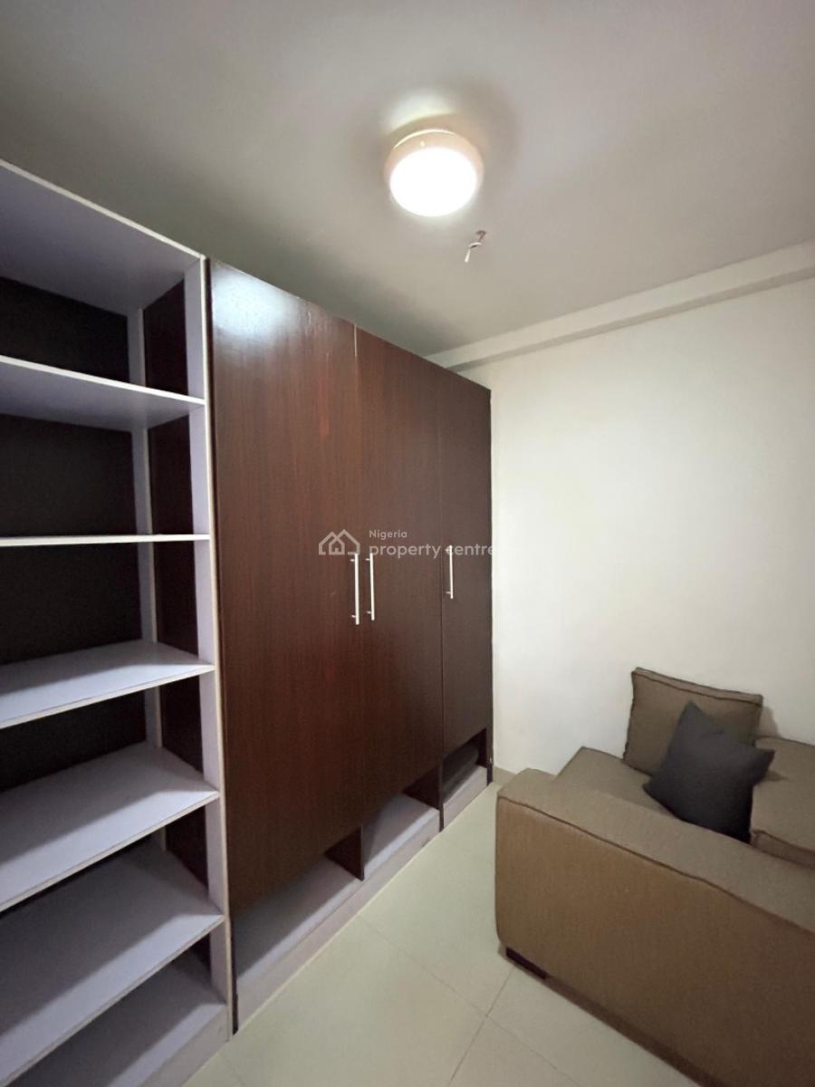 Cozy 2 Bedroom Apartment with Ps5 Console, Qmb Road, Lekki Right, Lekki Phase 1, Lekki, Lagos, Flat / Apartment Short Let