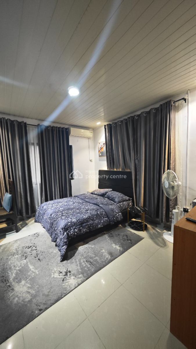 Serviced Studio Flat with 24/7 Power, Off Palace Road, Oniru, Victoria Island (vi), Lagos, Self Contain (single Rooms) for Rent