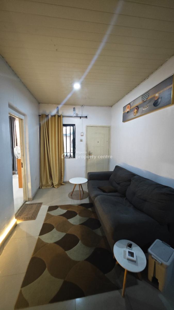 Serviced Studio Flat with 24/7 Power, Off Palace Road, Oniru, Victoria Island (vi), Lagos, Self Contain (single Rooms) for Rent