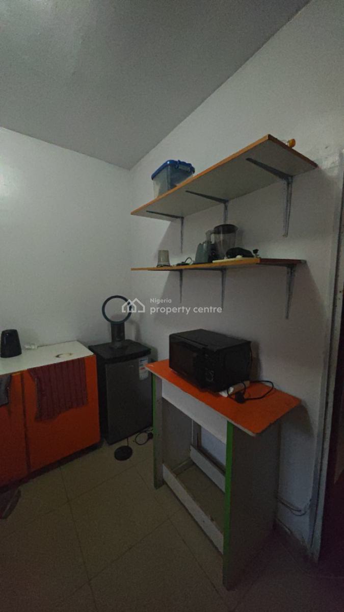 Serviced Studio Flat with 24/7 Power, Off Palace Road, Oniru, Victoria Island (vi), Lagos, Self Contain (single Rooms) for Rent