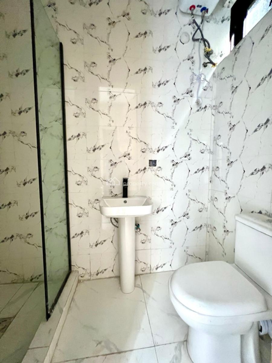 4 Bedroom Terrace Duplex Self Compound, Ikota, Lekki, Lagos, Terraced Duplex for Sale