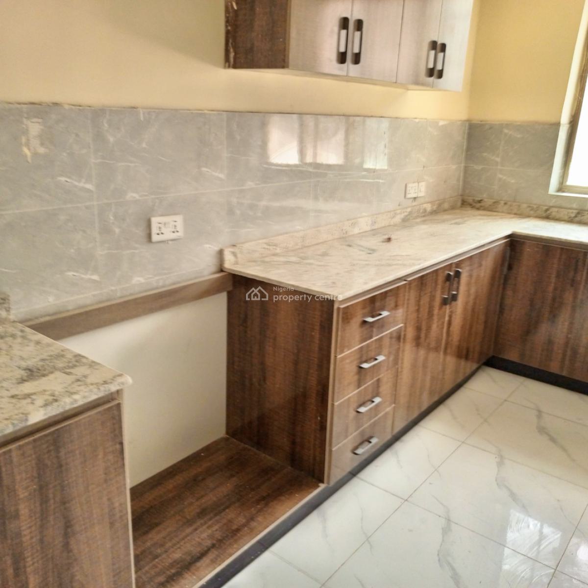 Brand New Topnotch 3bd, Guzape, Guzape District, Abuja, Flat / Apartment for Rent