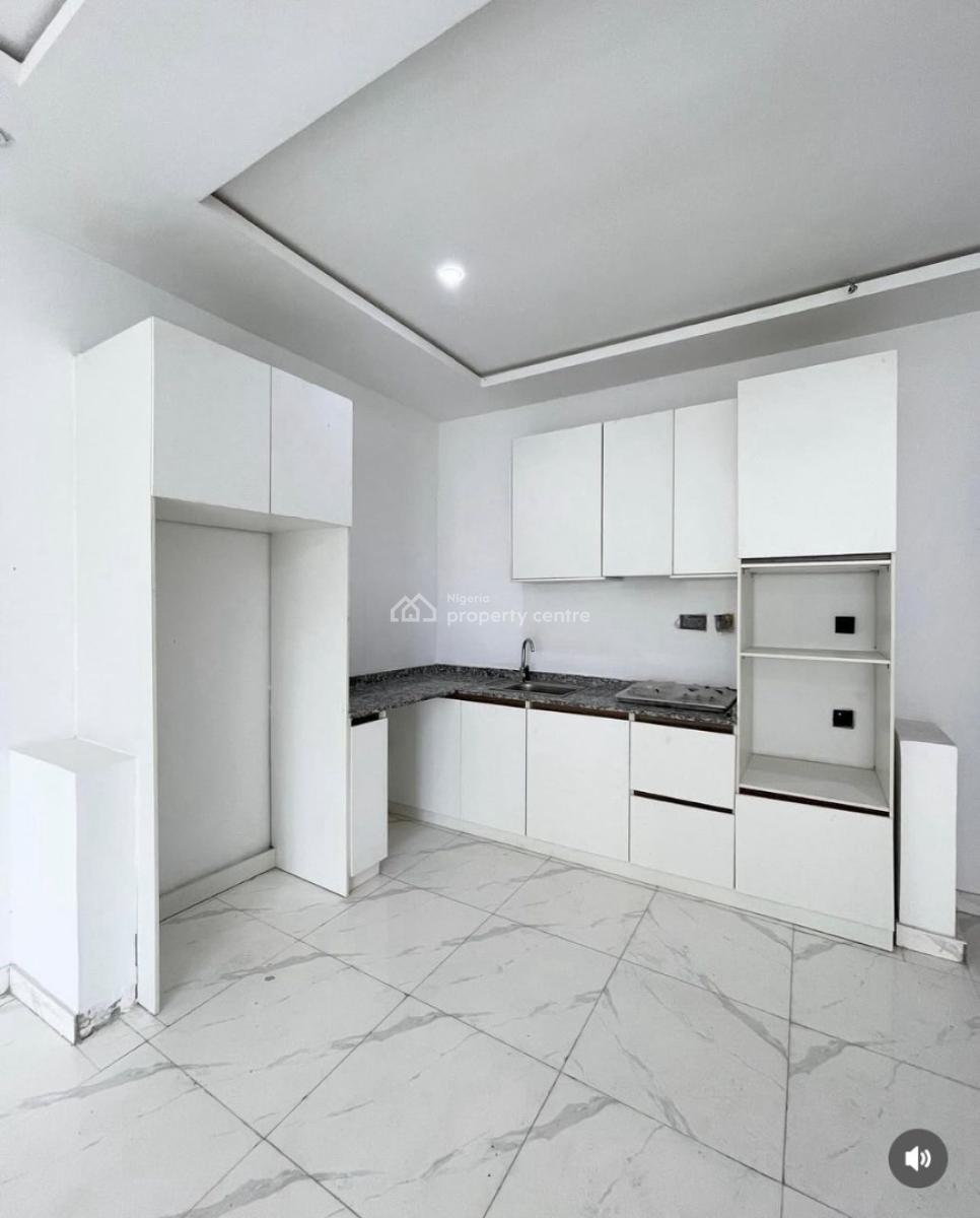 Contemporary 2-bedroom Flat at Periwinkle Estate, Lekki Phase 1, Lekki, Lagos, Flat / Apartment for Rent