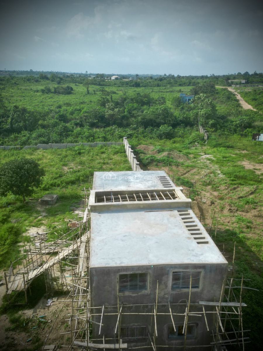 Own a C of O Property Beside a Private University with 500k Deposit, C of O Buy & Build Land with Easy Access to Sagamu, Epe, &main Ikorodu, Agbowa, Ikorodu, Lagos, Mixed-use Land for Sale