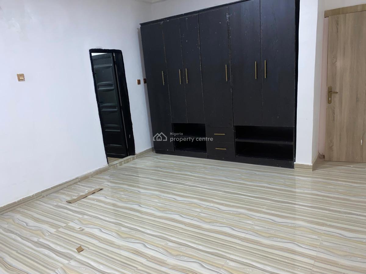 Brand New Very Spacious 3 Bedroom Flat, Guzape, Guzape District, Abuja, Flat / Apartment for Rent