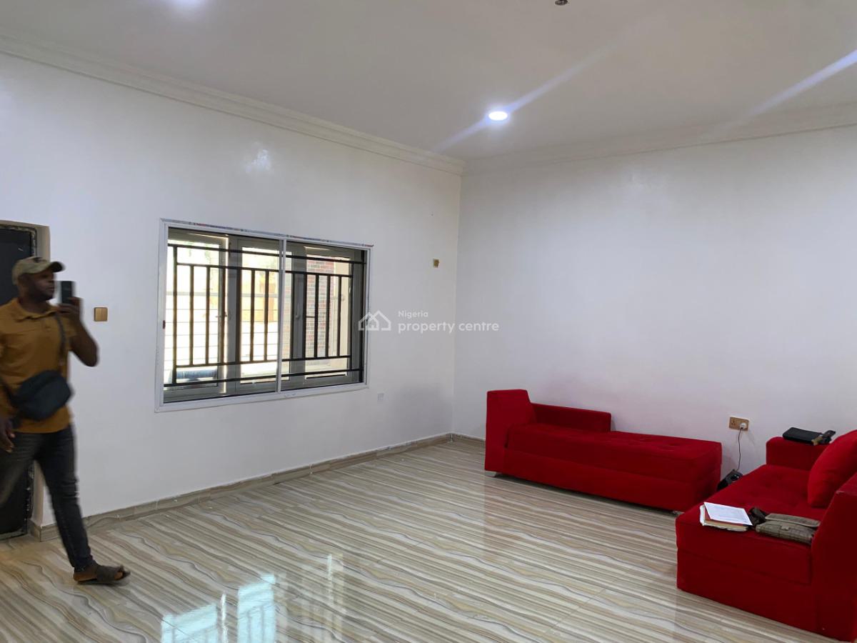 Brand New Very Spacious 3 Bedroom Flat, Guzape, Guzape District, Abuja, Flat / Apartment for Rent