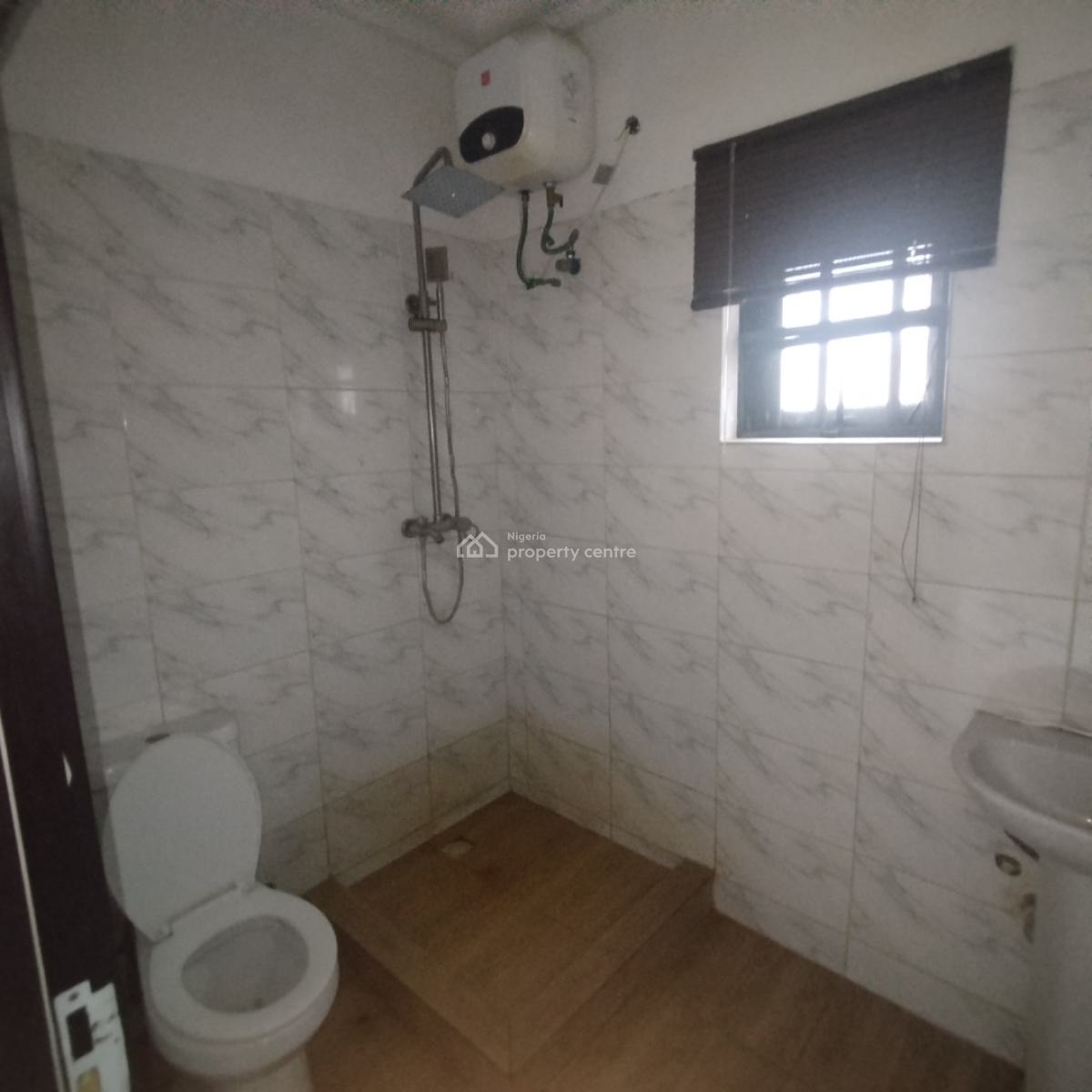 Nice 3 Bedroom Flat, Road 16, Lekki County Homes, Ikota, Lekki, Lagos, Flat / Apartment for Rent
