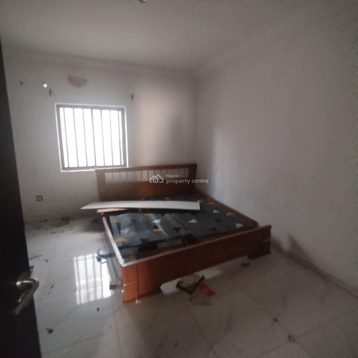 Nice 3 Bedroom Flat, Road 16, Lekki County Homes, Ikota, Lekki, Lagos, Flat / Apartment for Rent