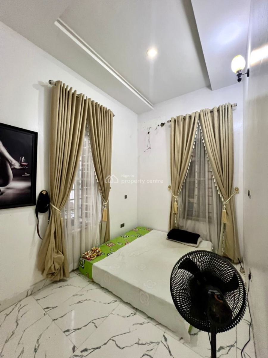 4 Bedrooms Semi Detached Duplex with a Bq, Lekki Phase 2, Lekki, Lagos, Semi-detached Duplex for Sale