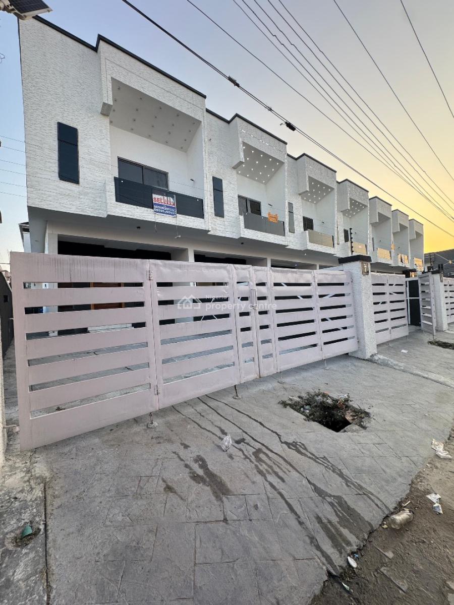 4 Bedroom Terrace Duplex with Private Compound, Ikota, Lekki, Lagos, Terraced Duplex for Sale