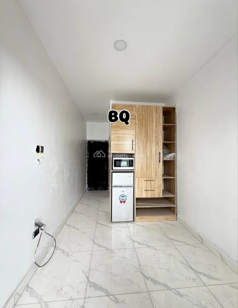 2-bedroom Apartment with Bq, Lekki Phase 1, Lekki, Lagos, Flat / Apartment for Sale