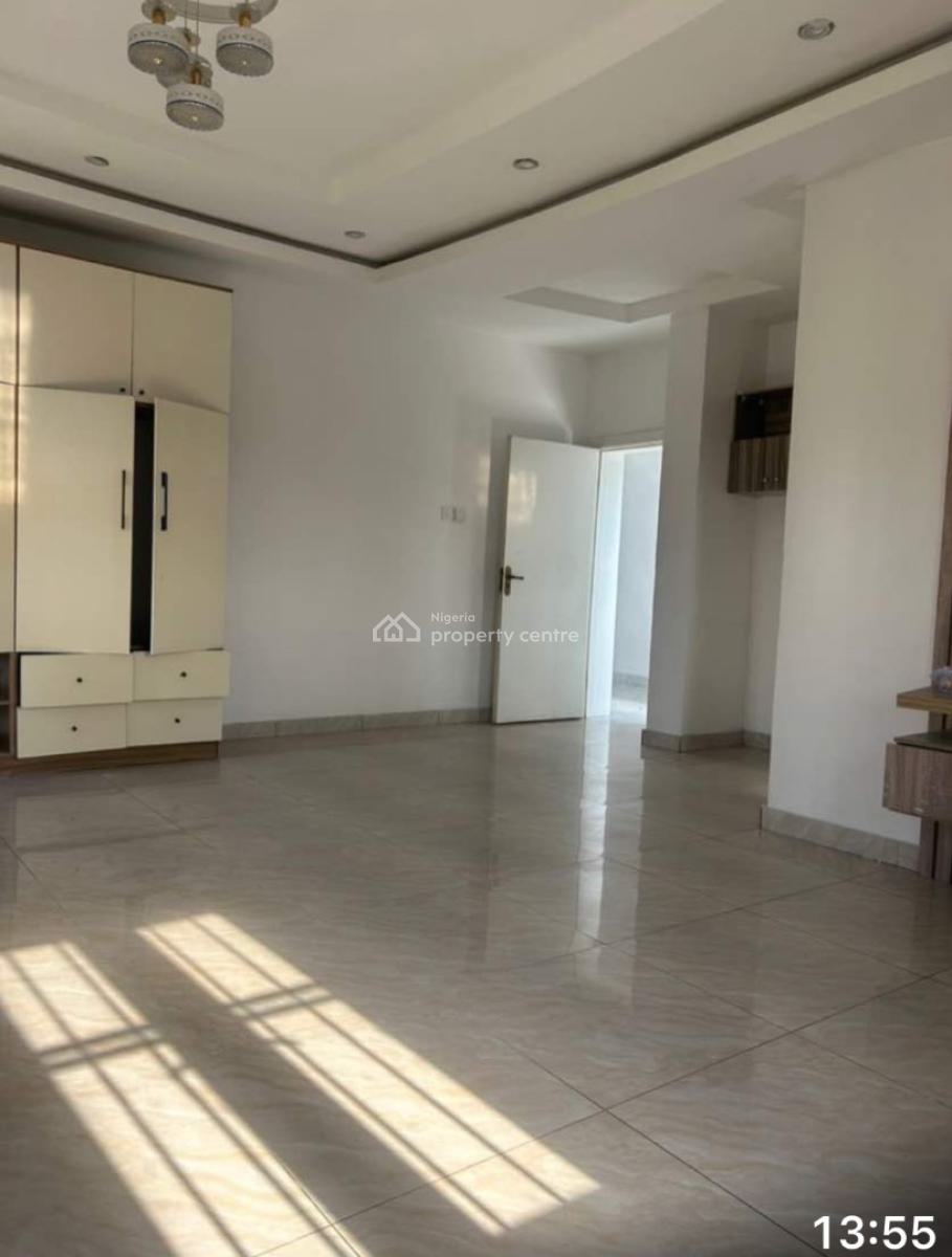 Brand New 2bedroom Flat Ensuite with a Bq on a Pent Floor in Ocean Bay, Orchid Road Lekki, Lekki, Lagos, Block of Flats for Sale