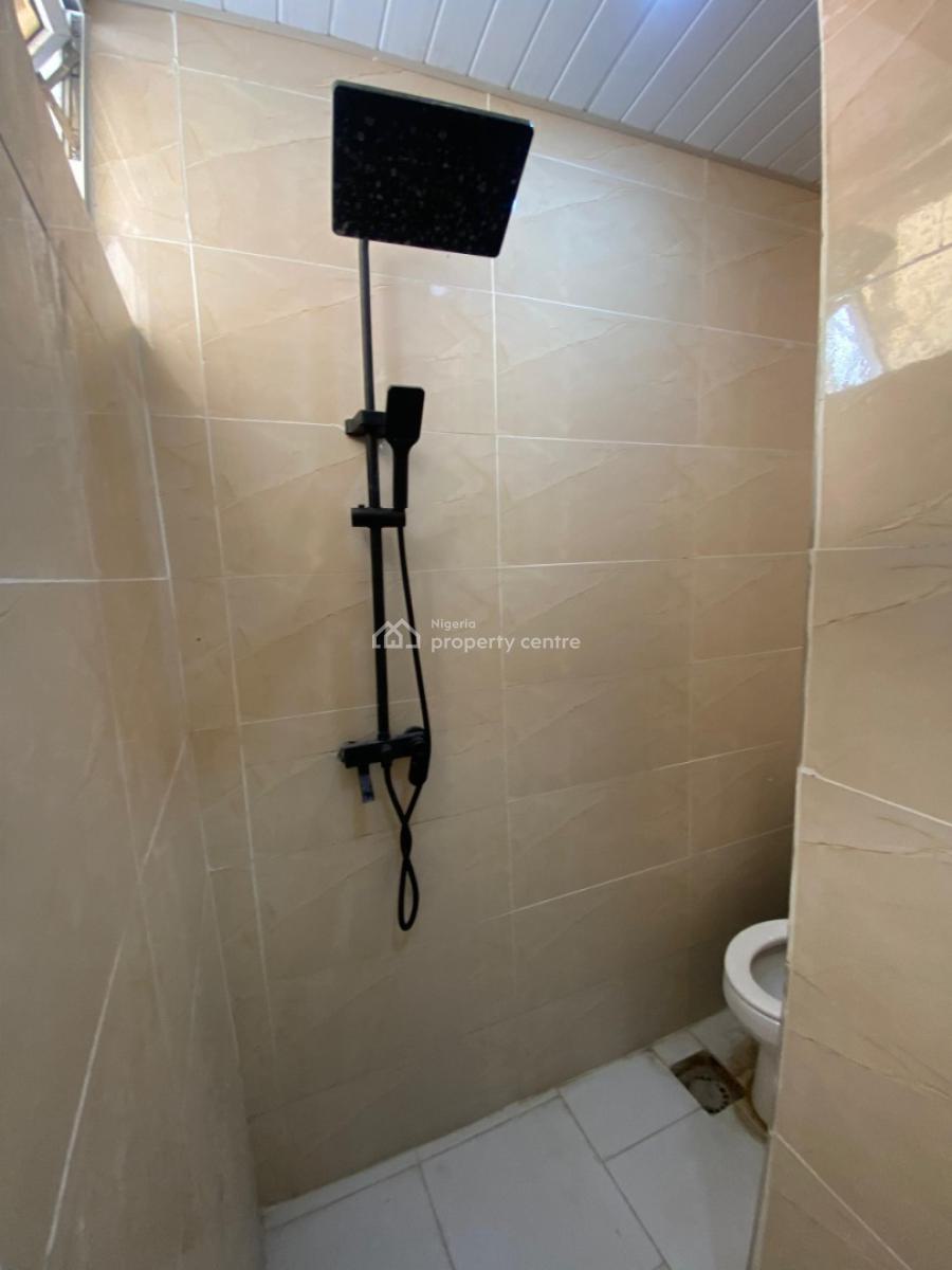 Lovely 3 Bedroom Apartment, Lekki Phase 1, Lekki, Lagos, Flat / Apartment for Rent