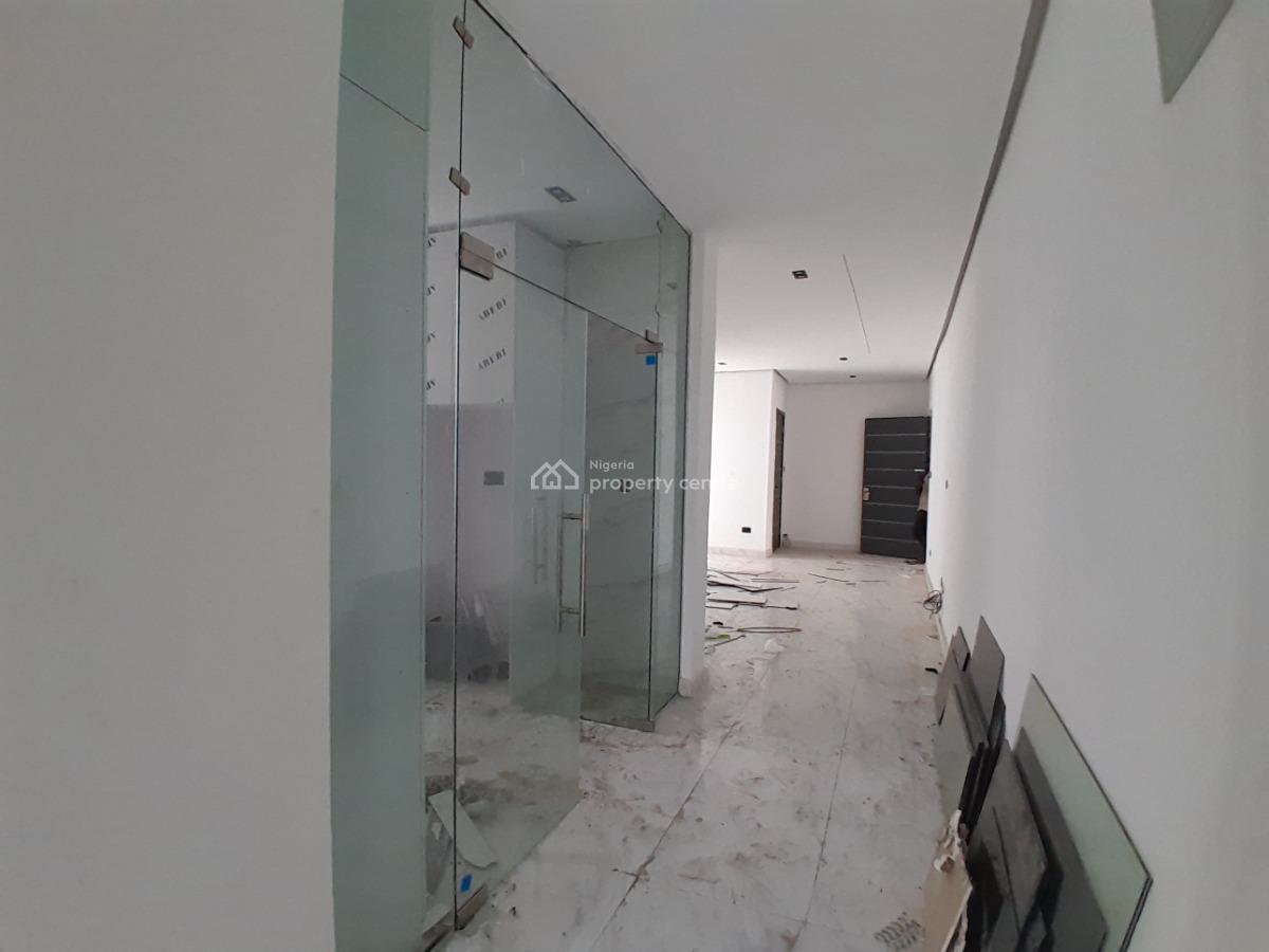 Spacious 1 Bedroom Flat, Ologolo, Lekki, Lagos, Flat / Apartment for Sale