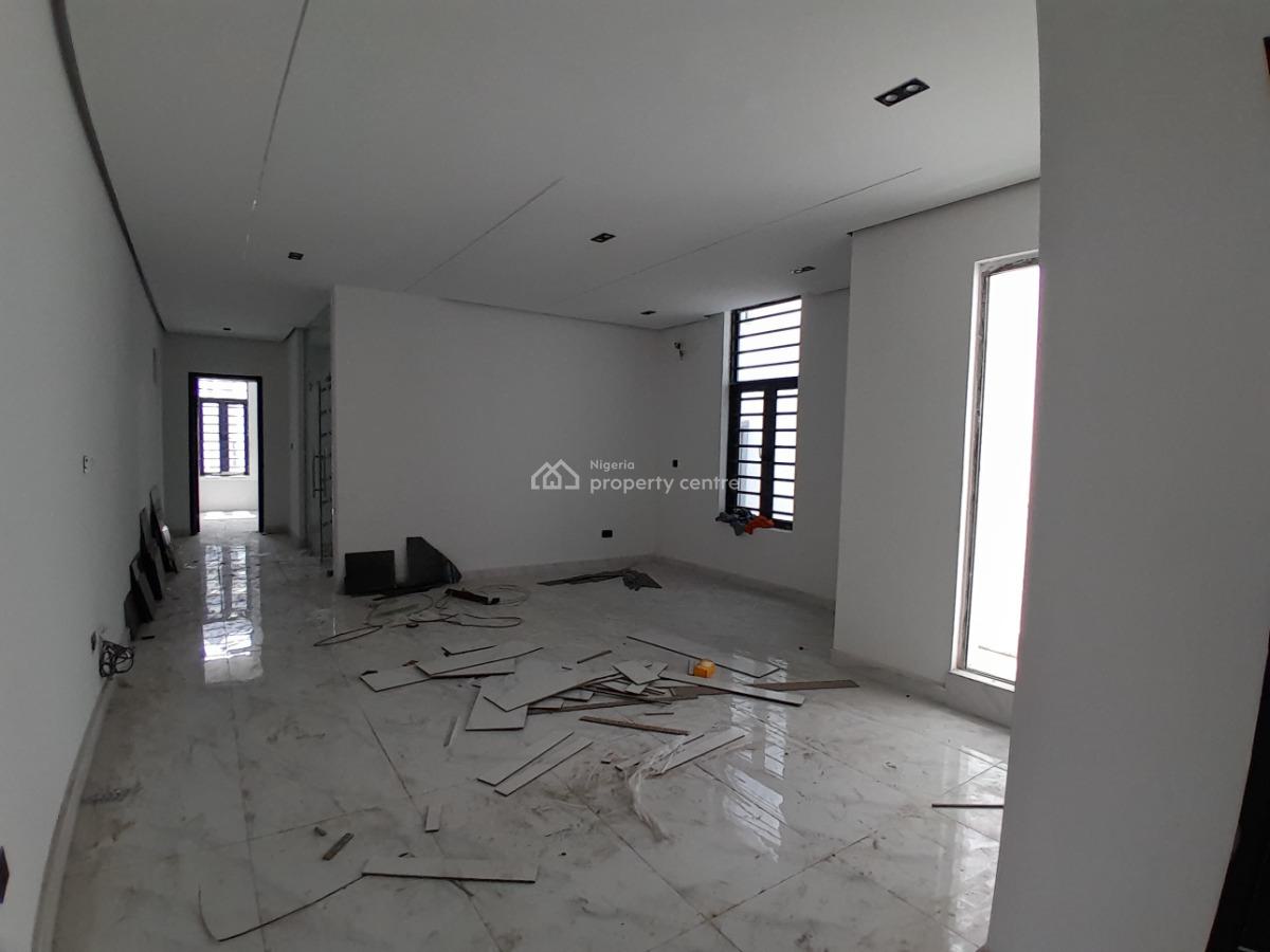 Spacious 1 Bedroom Flat, Ologolo, Lekki, Lagos, Flat / Apartment for Sale