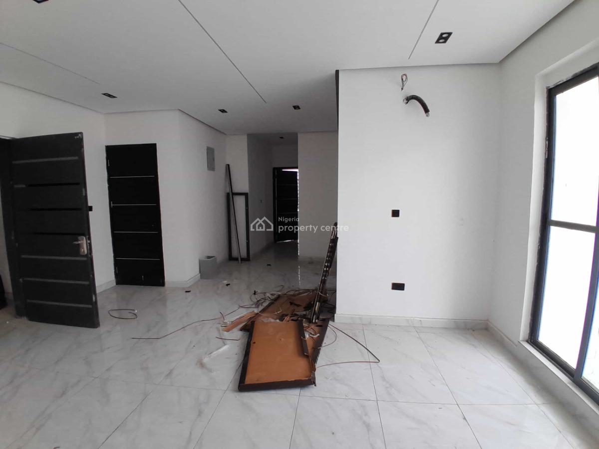 Luxury 2 Bedroom Flat, Ologolo, Lekki, Lagos, Flat / Apartment for Sale