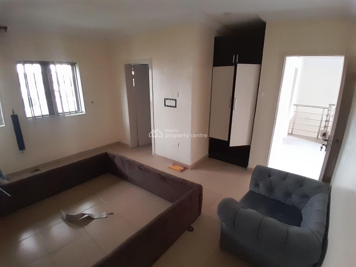 4 Bedroom Terrace Duplex with Bq, Ologolo, Lekki, Lagos, Terraced Duplex for Sale